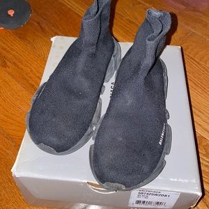 Boys Balenciaga Us size 13/1